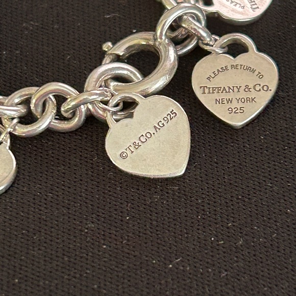 Tiffany & Co. Return to Tiffany Multi-Heart Tag Bracelet - Picture 13 of 15